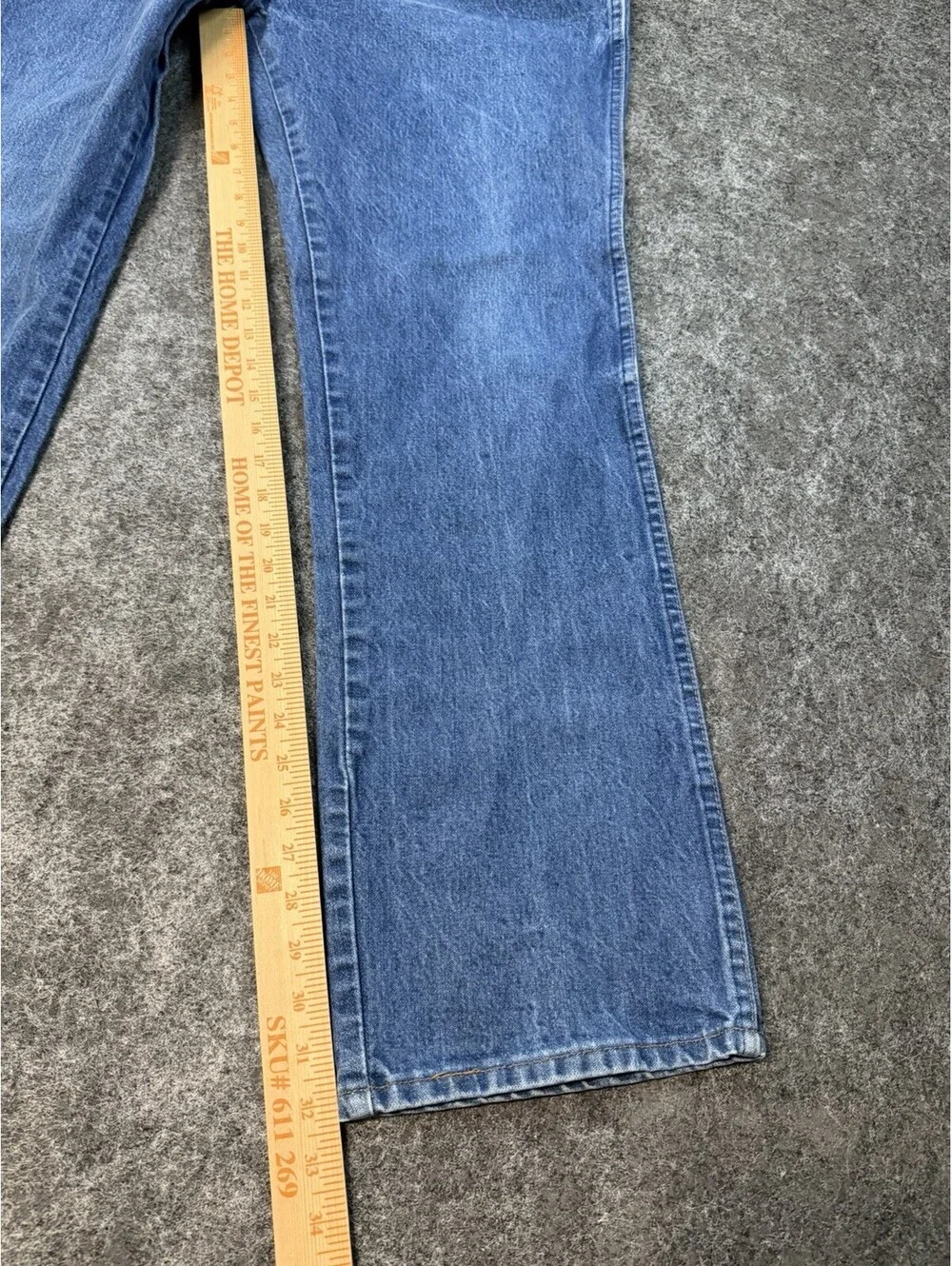Wrangler Mens 38x31 Blue Regular Fit Straight Leg Jeans Vintage USA Made